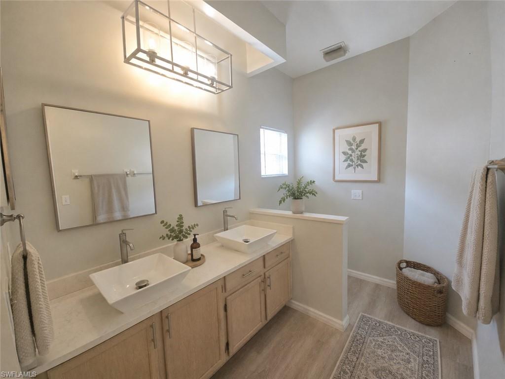 MAPLEWOOD - Residential
