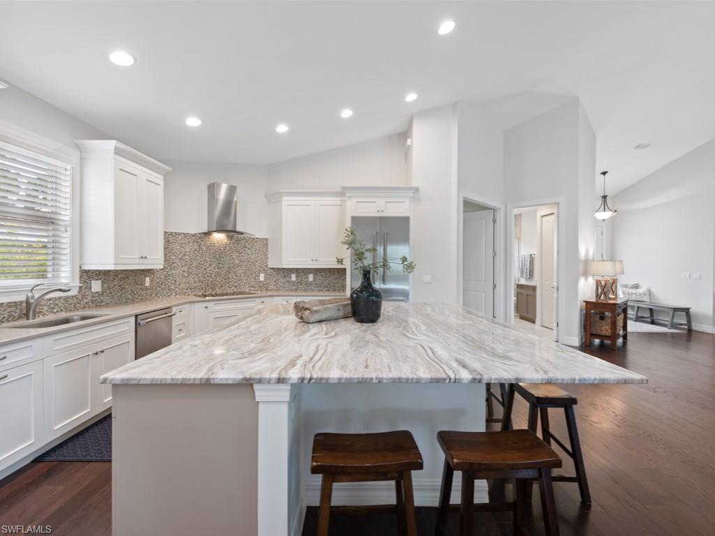 GOLDEN SHORES - Residential