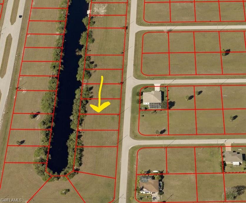 CAPE CORAL - Land