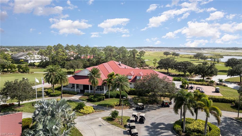 COUNTRY CLUB - Residential