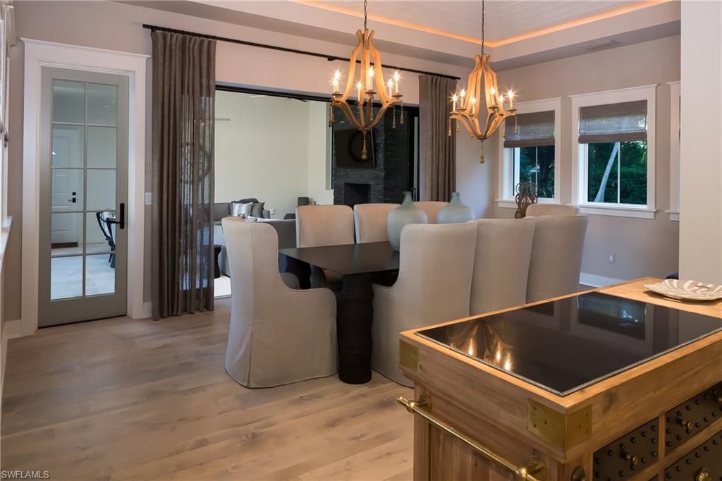 MOORINGS - Residential