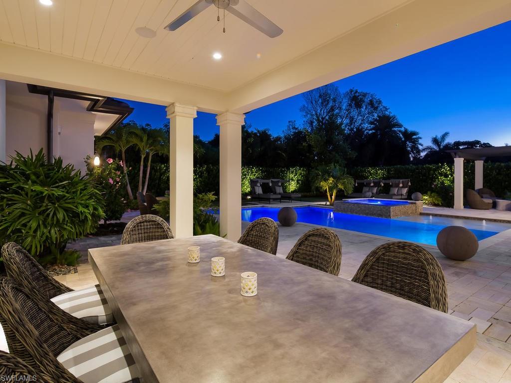 MOORINGS - Residential