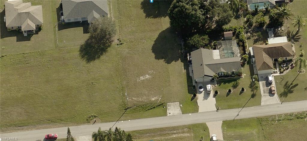 CAPE CORAL - Land