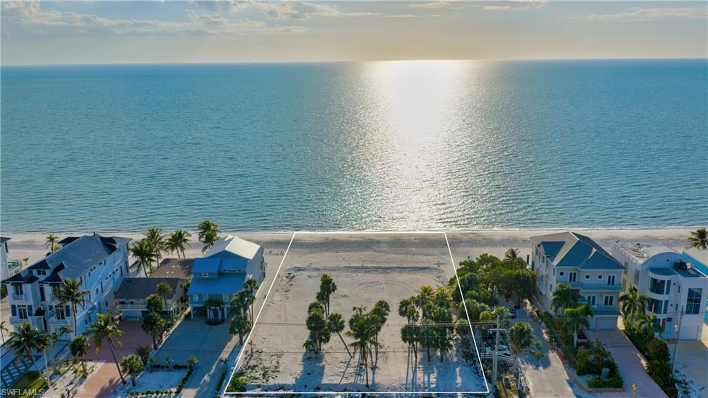 BONITA BEACH - Land