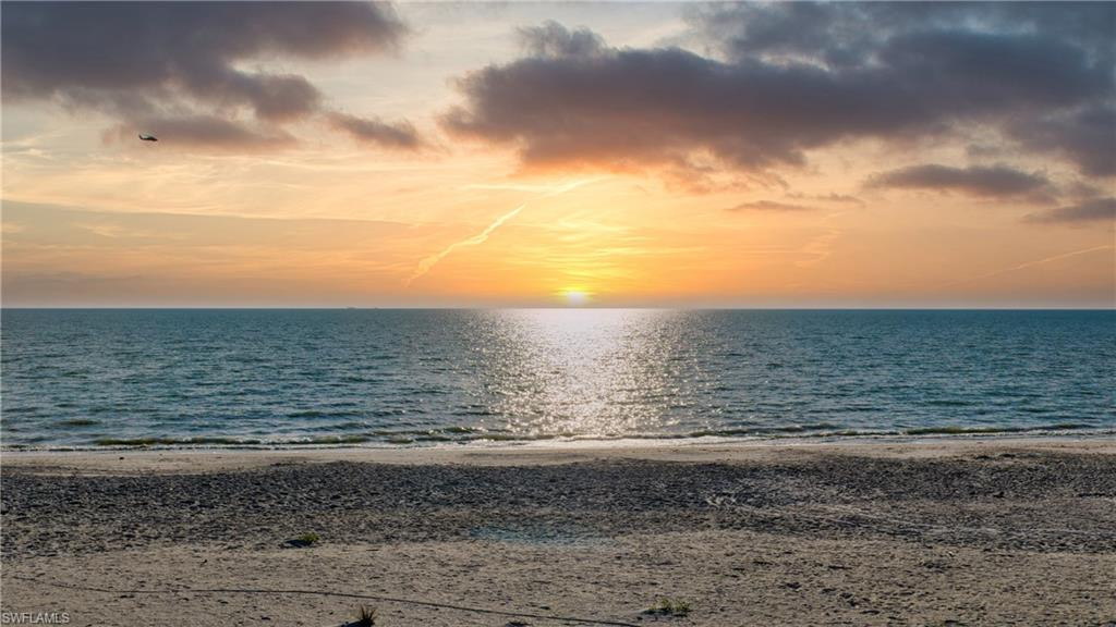 BONITA BEACH - Land