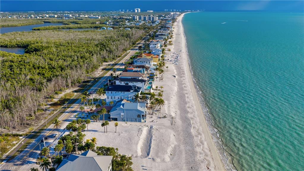 BONITA BEACH - Land