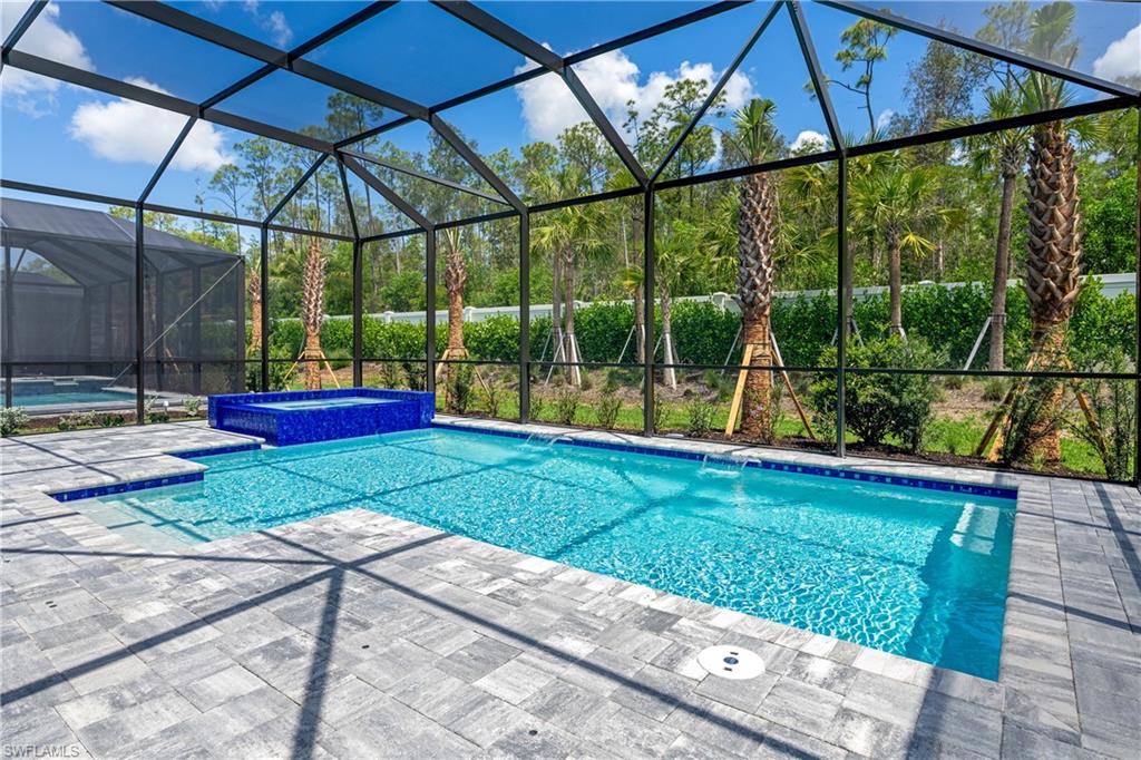 CAYMAS - Residential Lease