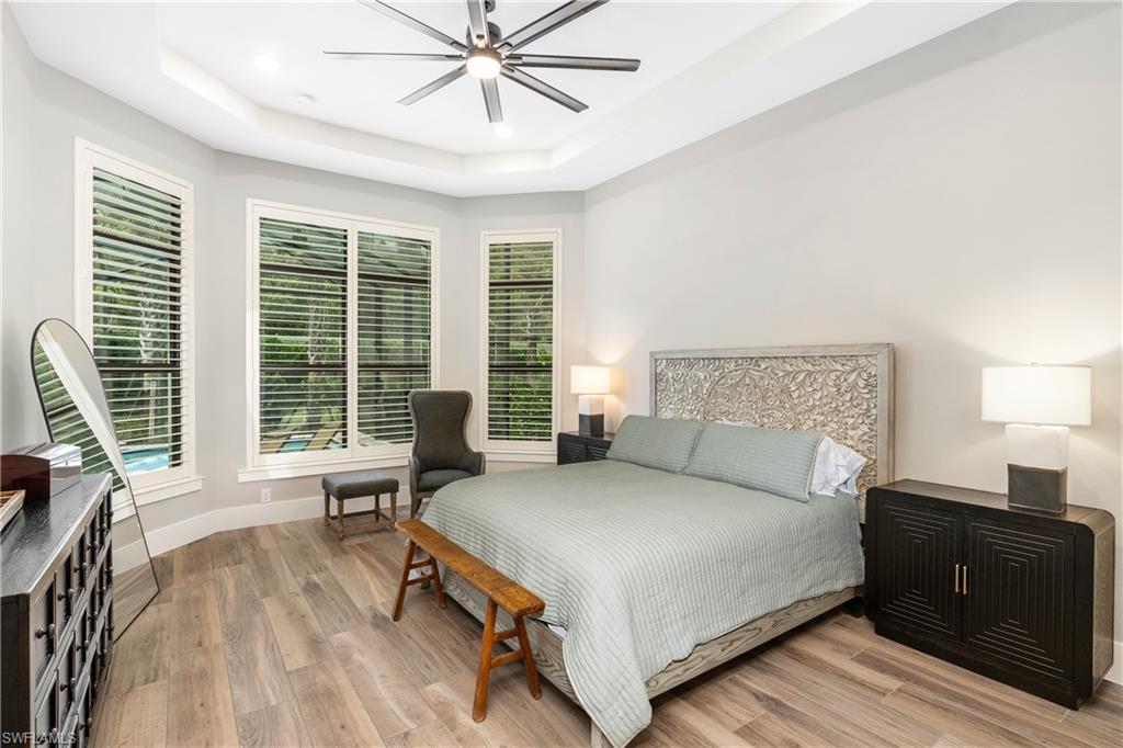 CAYMAS - Residential Lease