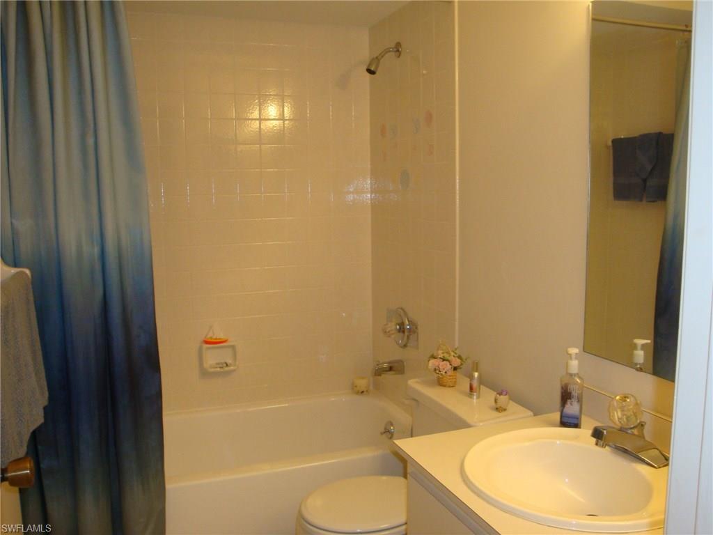 VIKING CONDO - Residential