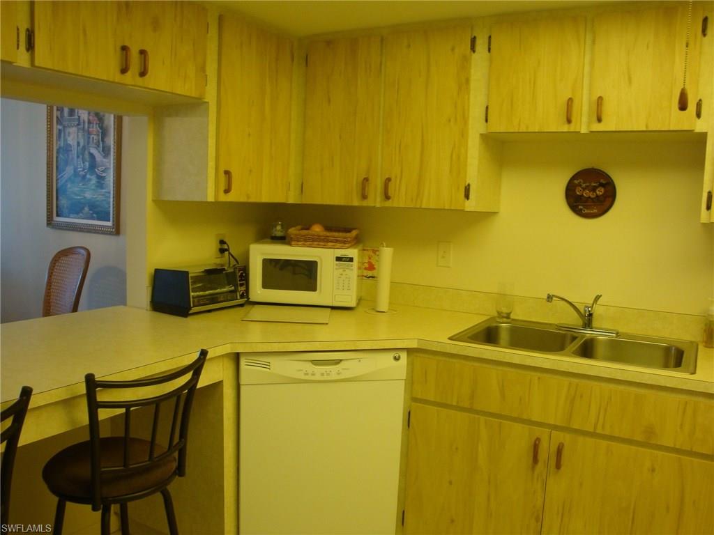 VIKING CONDO - Residential