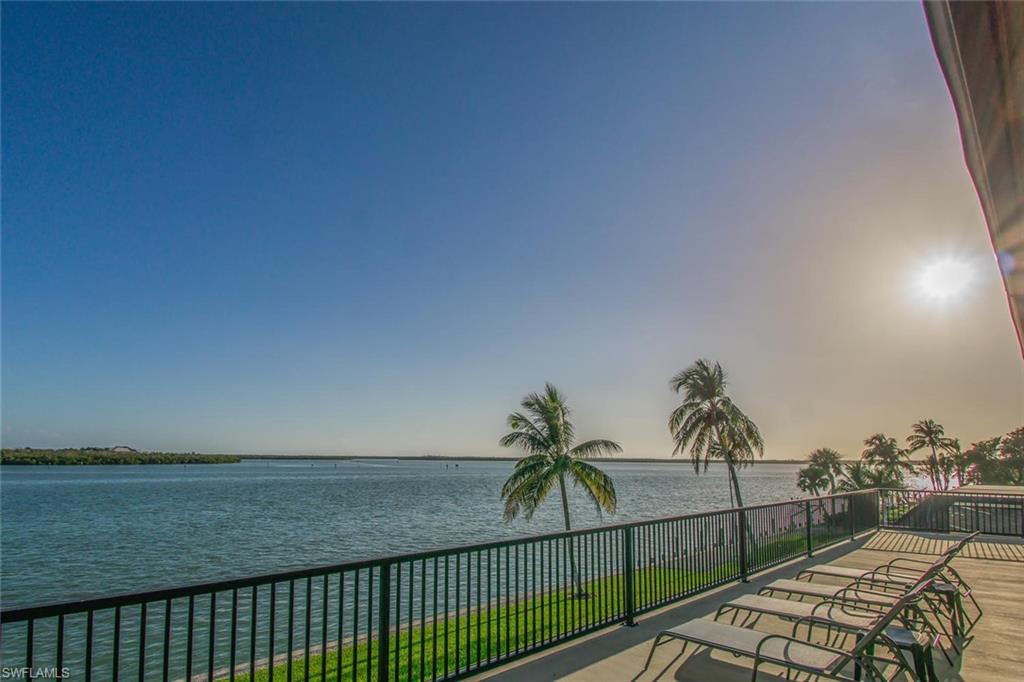 MARCO BEACH - Residential