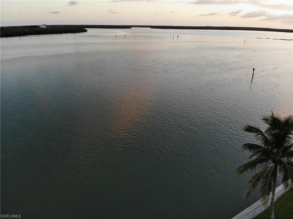 MARCO BEACH - Residential