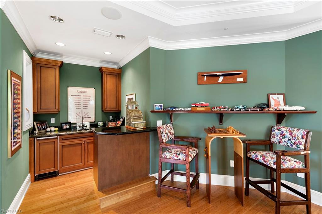 ESTATES AT BAY COLONY GOLF CLUB - Residential