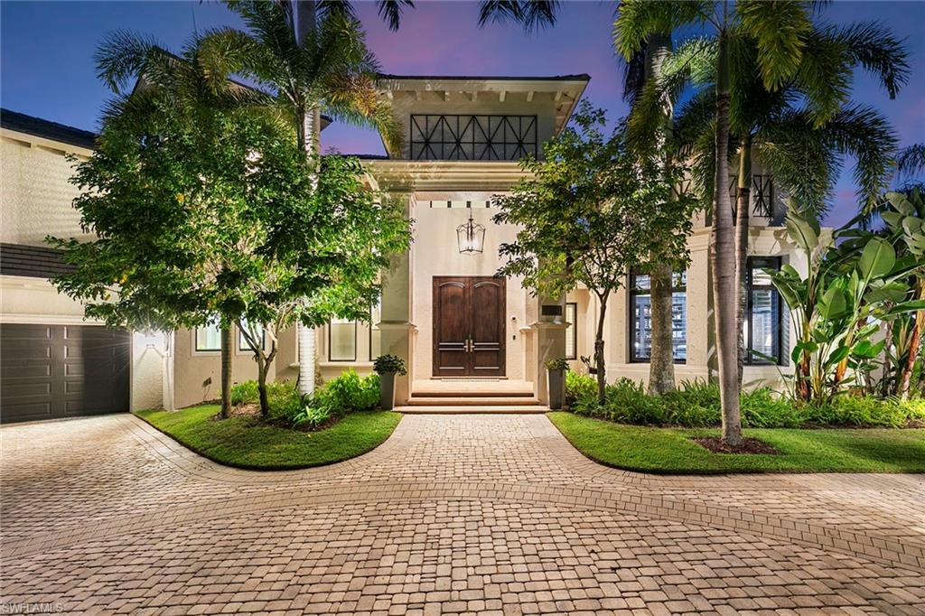 ESTATES AT BAY COLONY GOLF CLUB - Residential