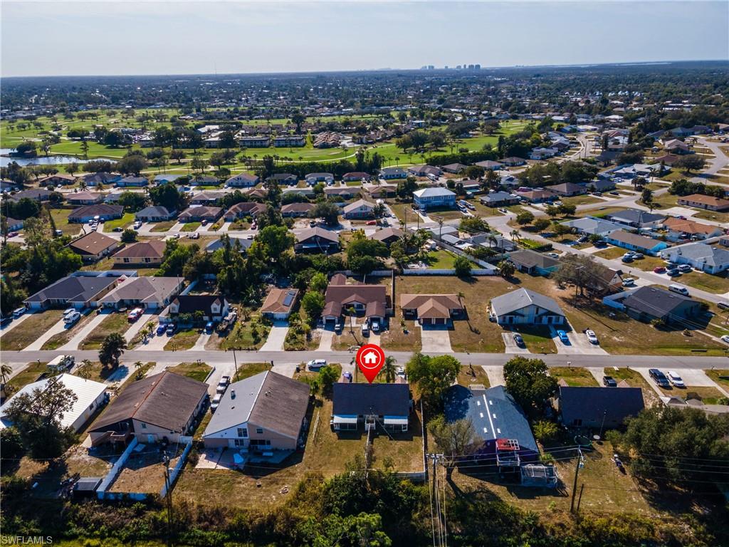 SAN CARLOS PARK - Residential Income