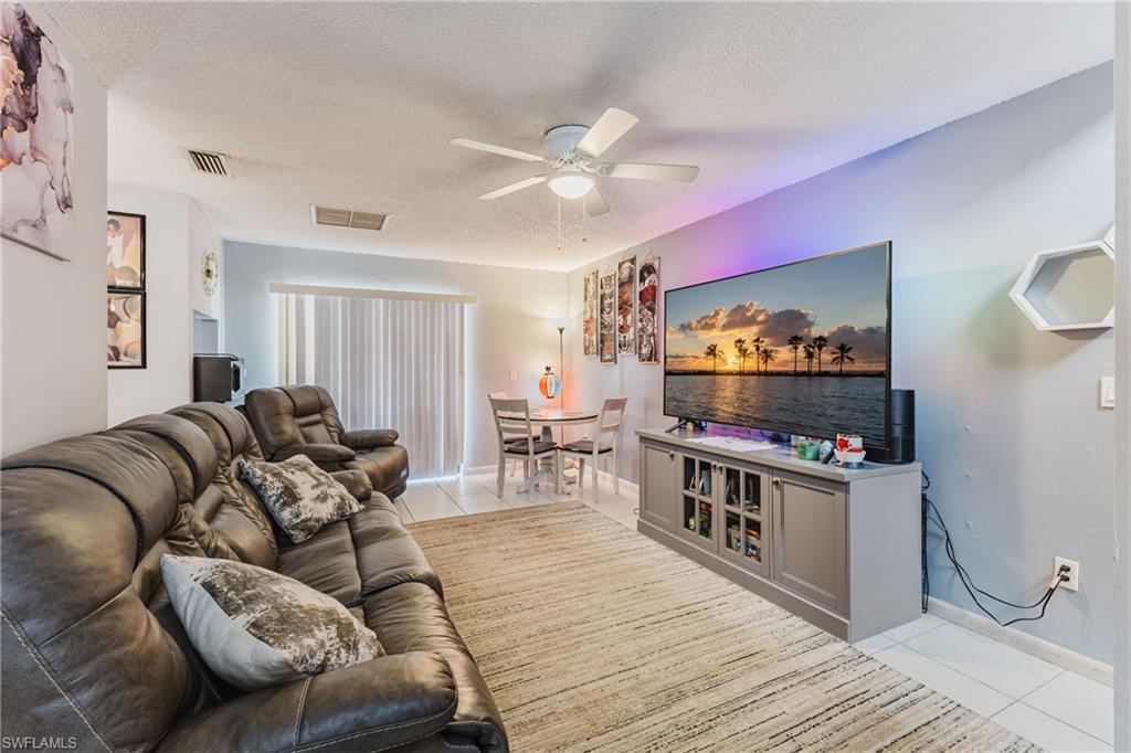 SAN CARLOS PARK - Residential Income