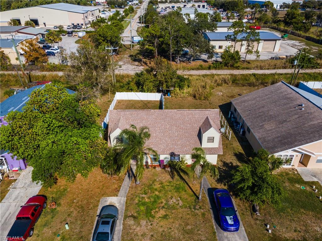 SAN CARLOS PARK - Residential Income