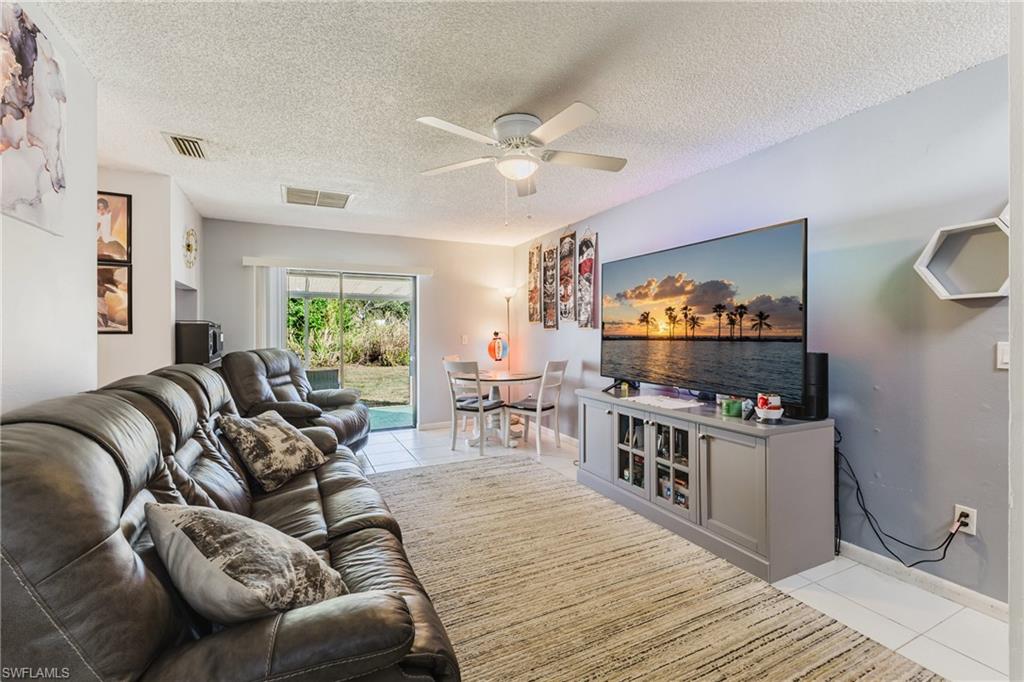 SAN CARLOS PARK - Residential Income