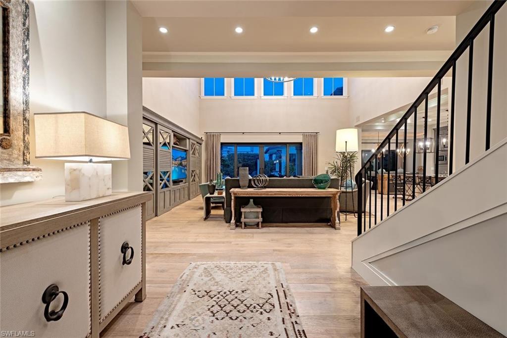 MOORINGS - Residential