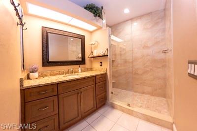 DANAH WAY CONDO - Residential