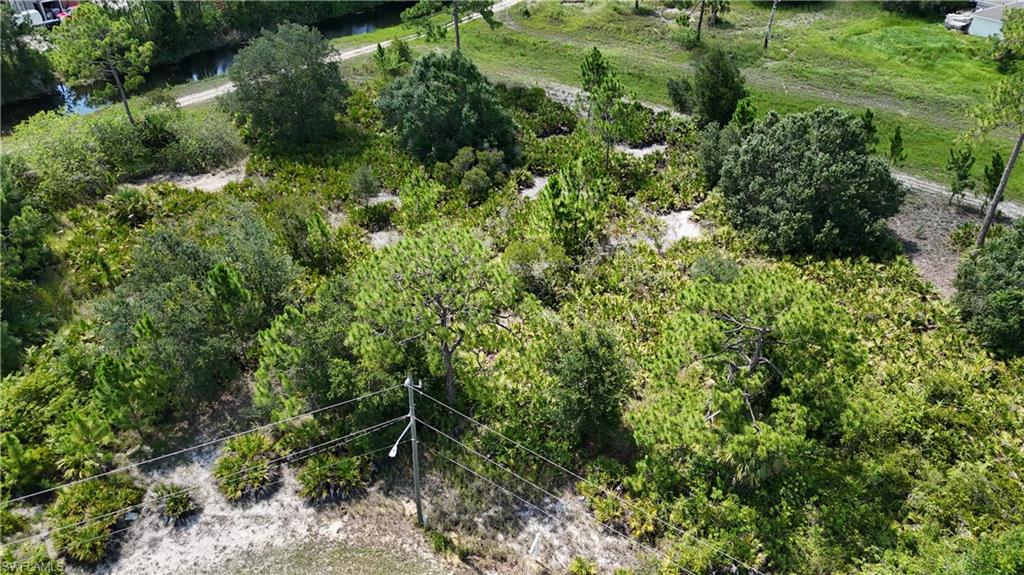 LEHIGH ACRES - Land