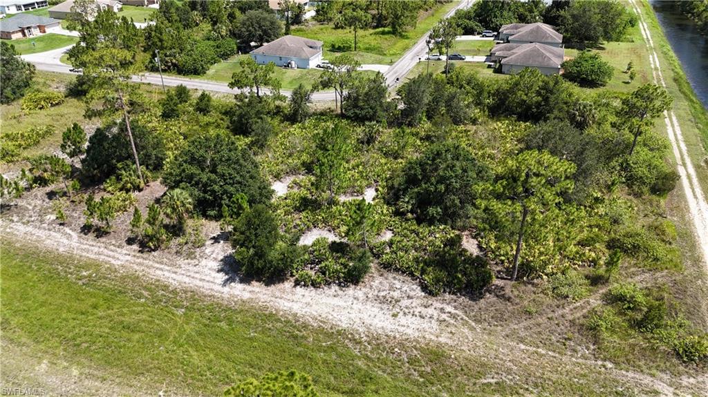 LEHIGH ACRES - Land