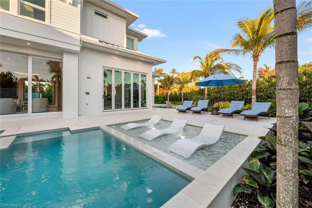 OLDE NAPLES - Residential