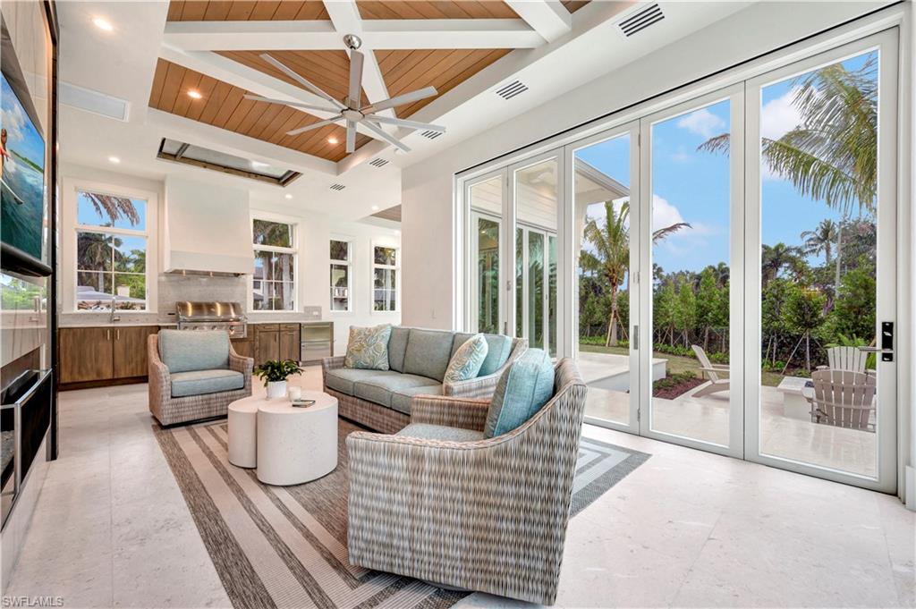 OLDE NAPLES - Residential
