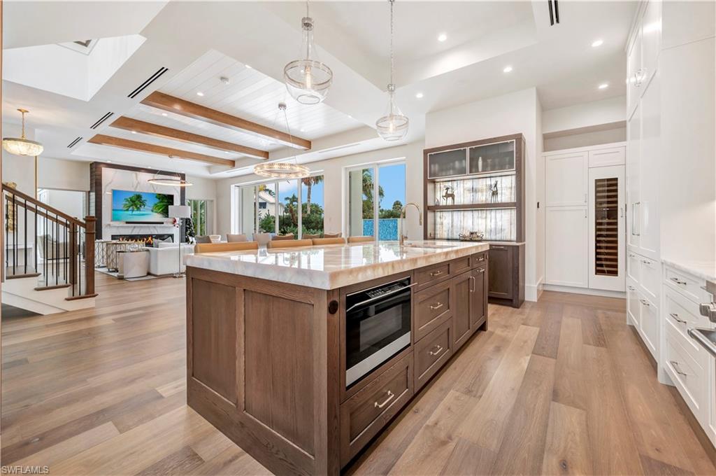OLDE NAPLES - Residential