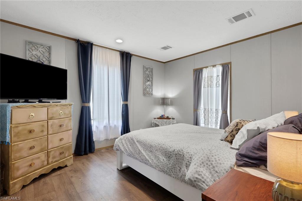 CARRIAGE VILLAGE - Residential