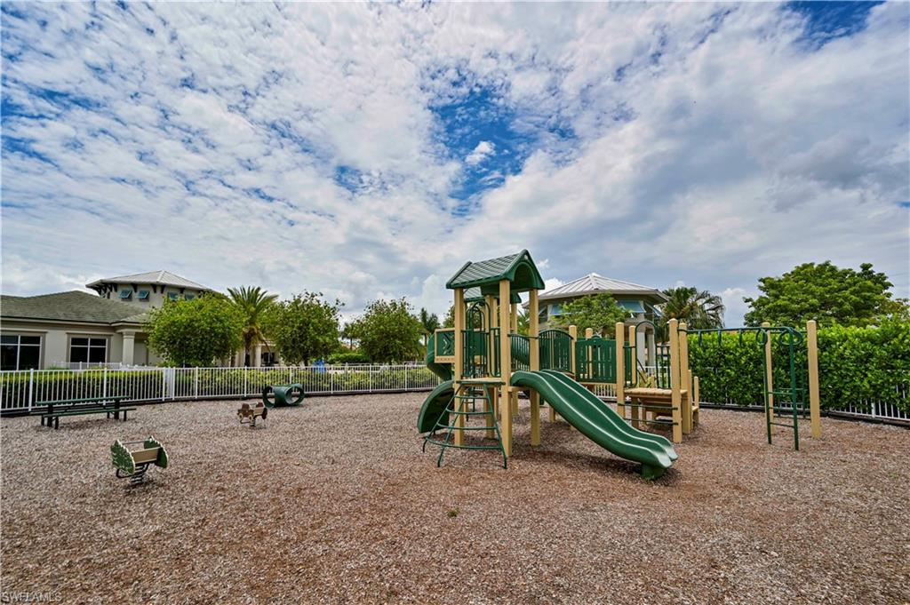 LINDSFORD - Residential