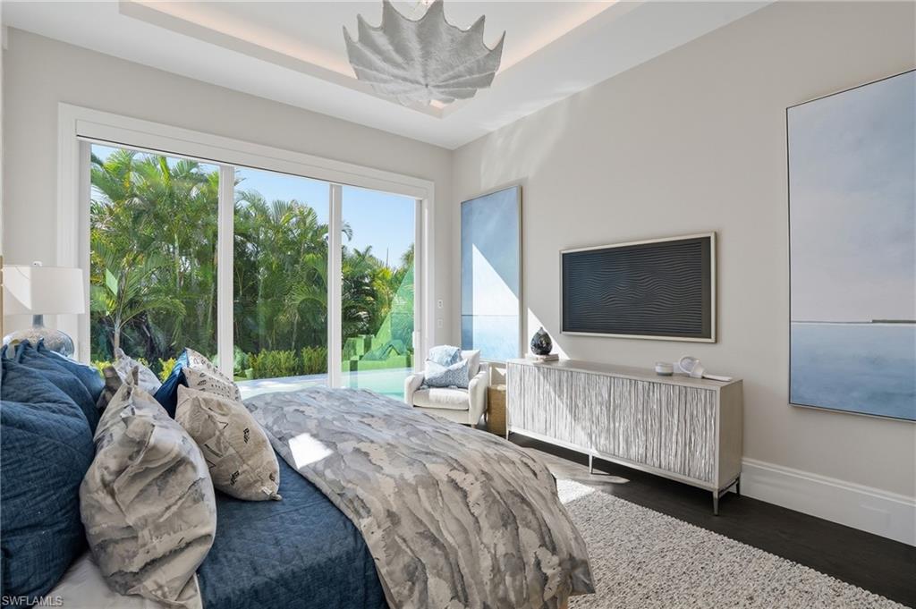 PARK SHORE - Residential