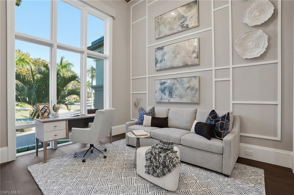 PARK SHORE - Residential