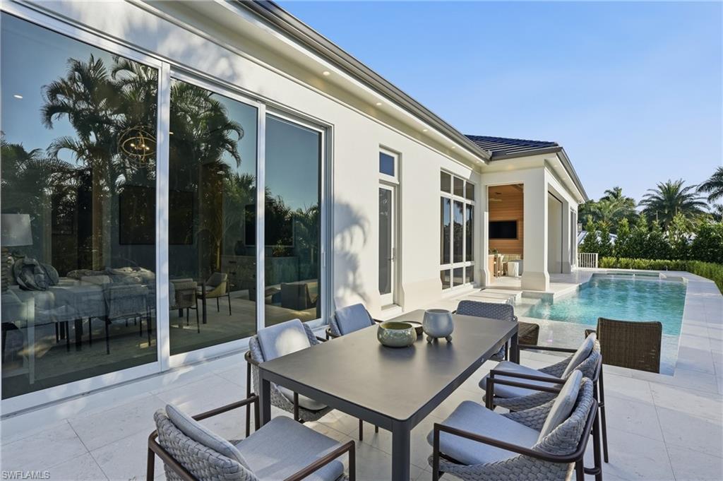 PARK SHORE - Residential