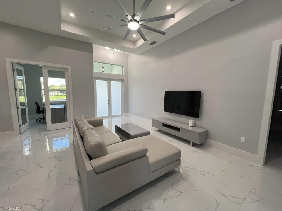 GOLDEN GATE ESTATES - Residential Lease