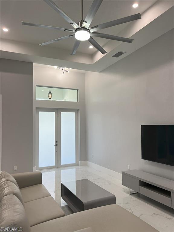 GOLDEN GATE ESTATES - Residential Lease