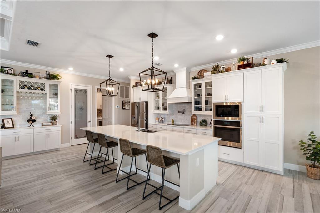 SOUTH GULF COVE - Residential