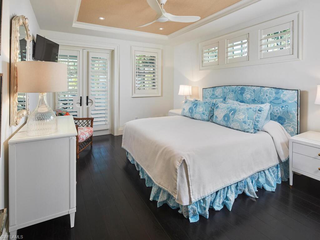 OLDE NAPLES - Residential