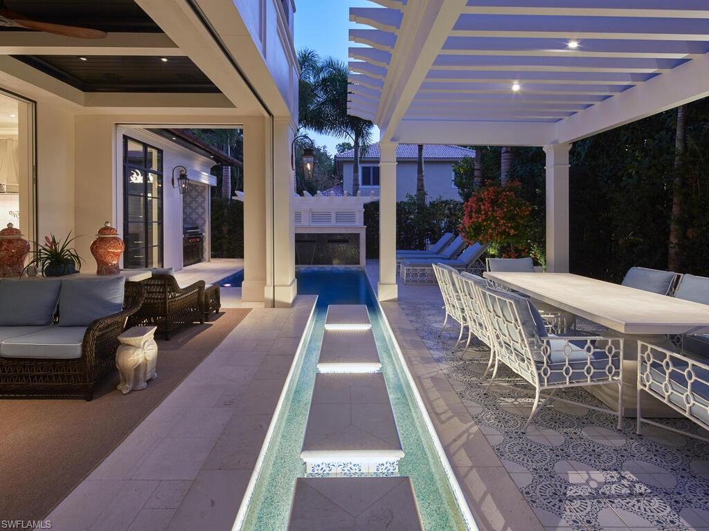OLDE NAPLES - Residential
