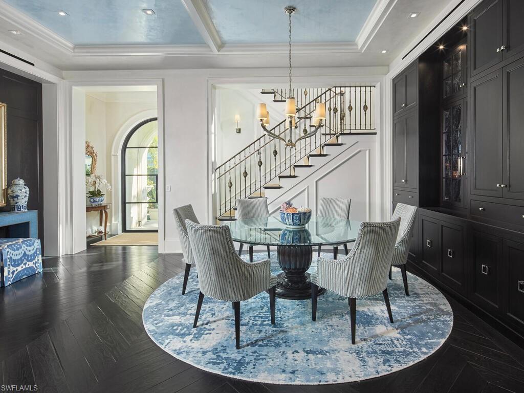 OLDE NAPLES - Residential