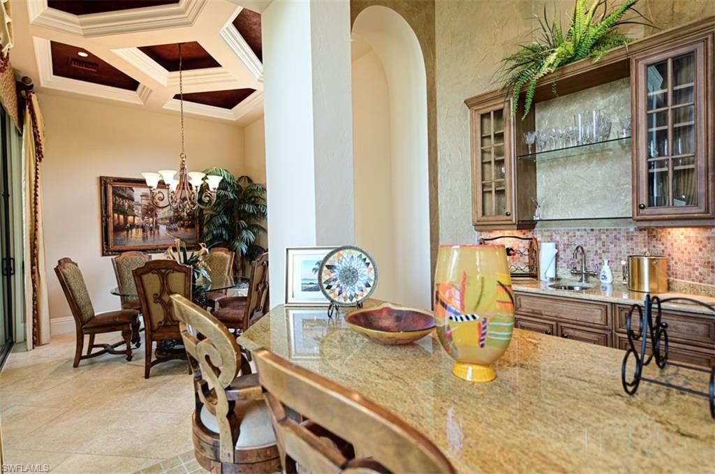 BAREFOOT BEACH - Residential