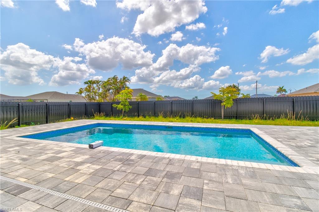 CAPE CORAL - Residential Lease
