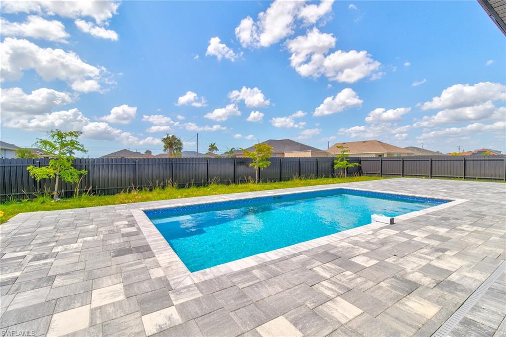 CAPE CORAL - Residential Lease
