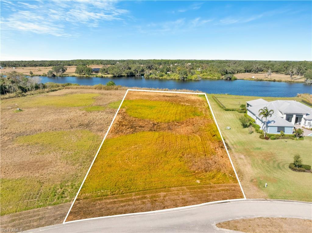 CALOOSA PRESERVE - Land