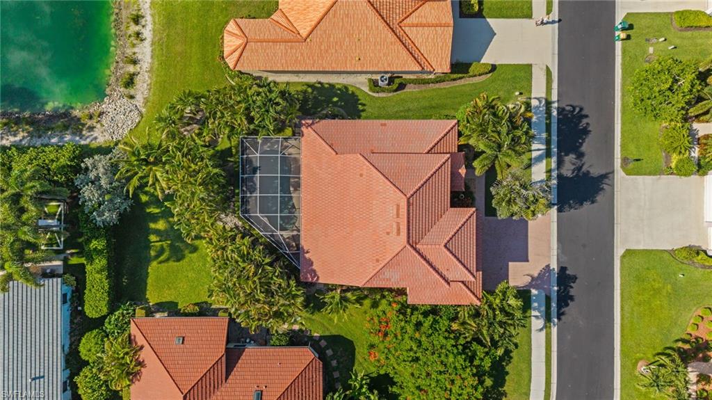 MOON LAKE - Residential