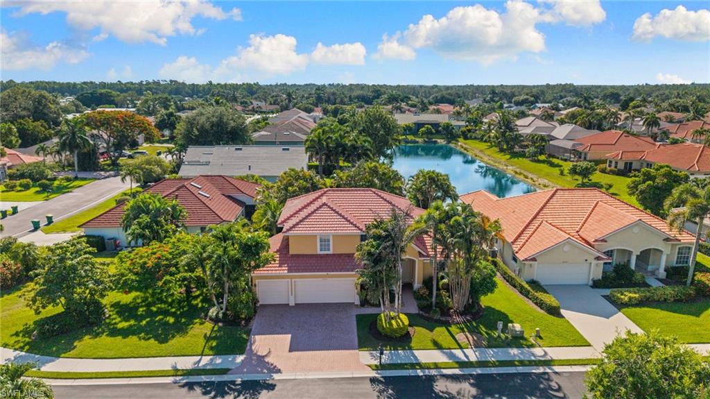 MOON LAKE - Residential