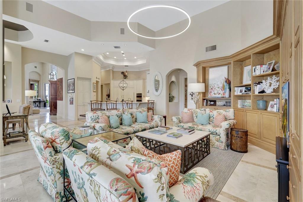BAY COLONY SHORES - Residential