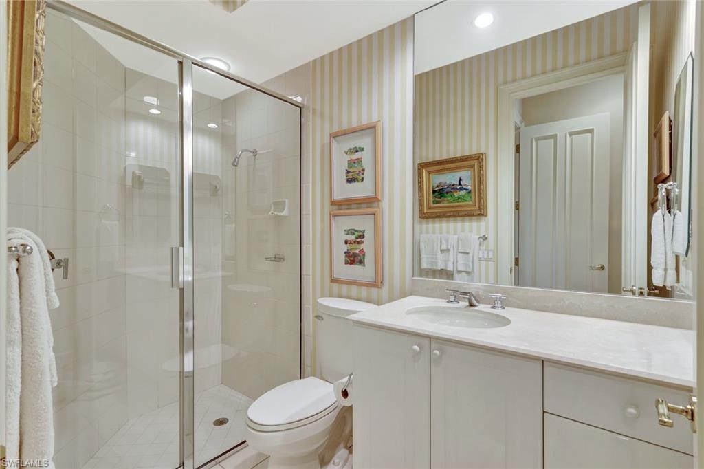 BAY COLONY SHORES - Residential