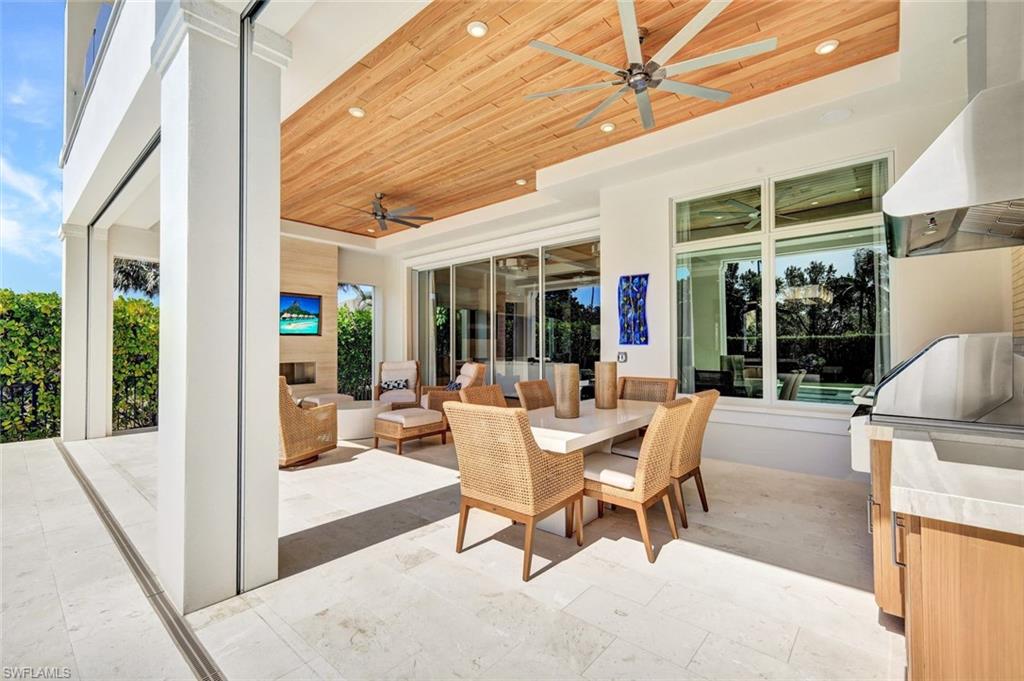 WINDWARD ISLE - Residential