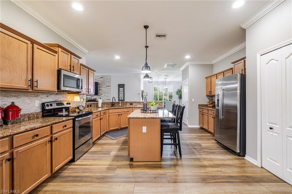 HAMPTON PARK - Residential